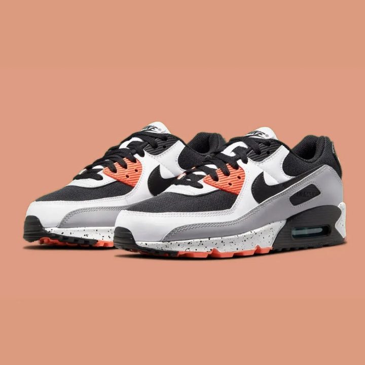 Nike Turf retro sneaker